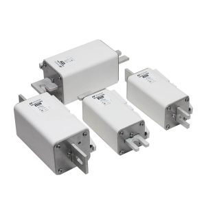 1500V Square body series fuse 3 9 1500V Square body series fuse 3